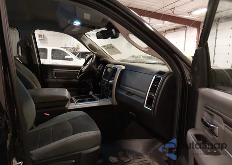 2015 Ram 1500 Outdoorsman z USA, uszkodzony, nr VIN 1C6RR7LT1FS726238